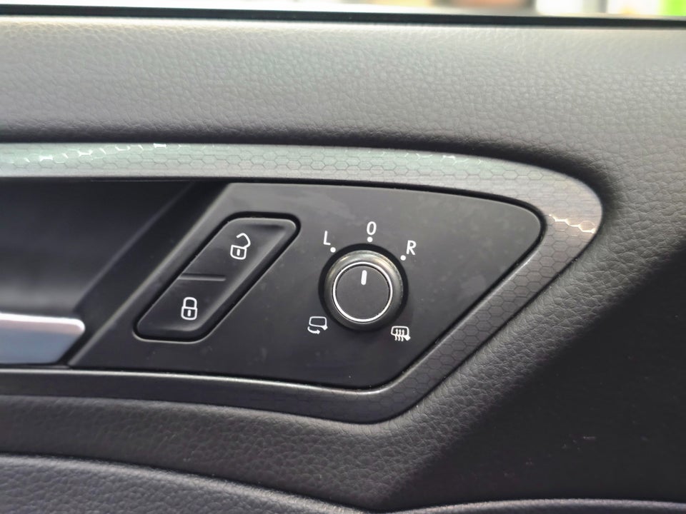 VW Golf VII 1,4 GTE DSG 5d
