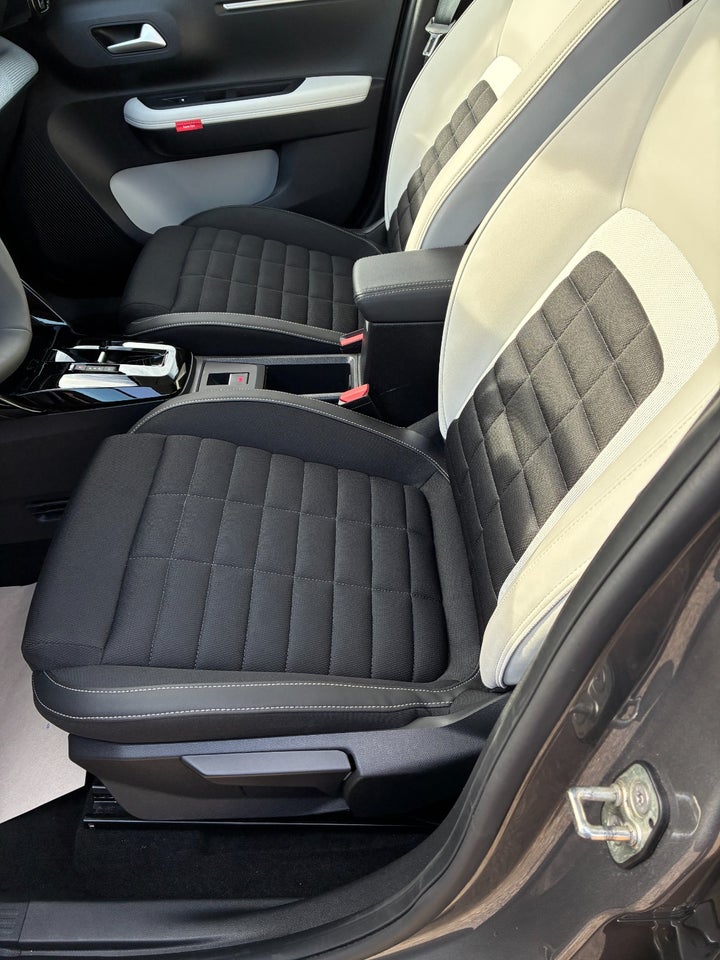 Citroën ë-C3 Aircross 54 Plus Extended Range 5d