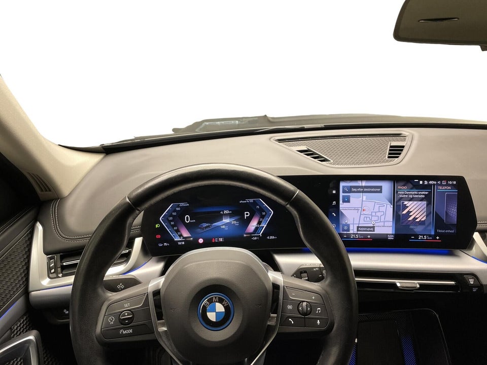 BMW iX1 xDrive30 X-Line 5d