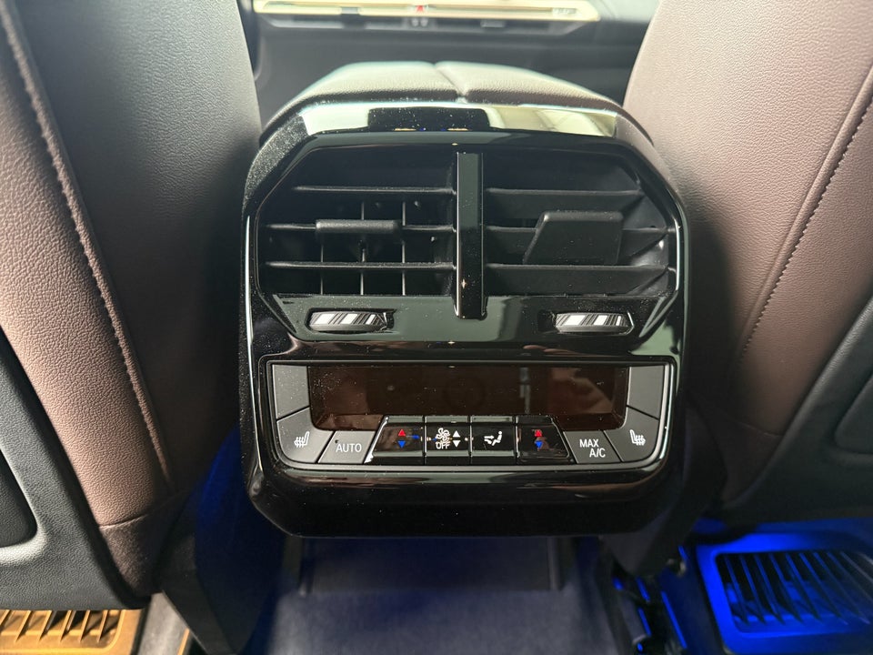 BMW iX xDrive50 Supercharged 5d