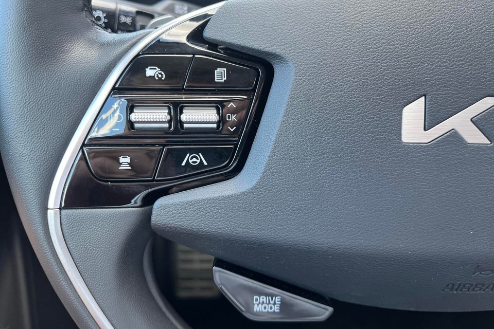Kia Niro 64 EV Premium 5d