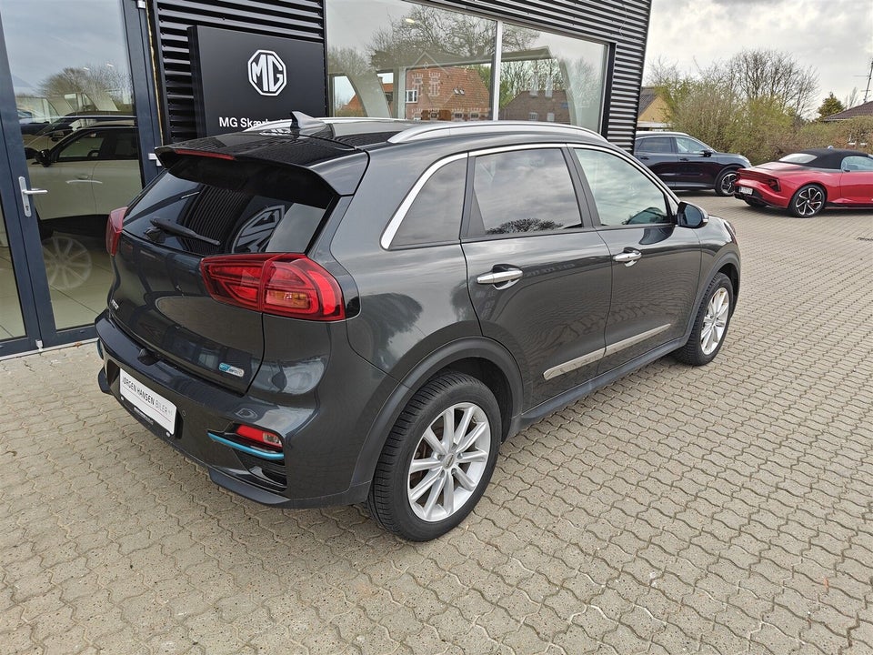 Kia e-Niro 64 Advance 5d