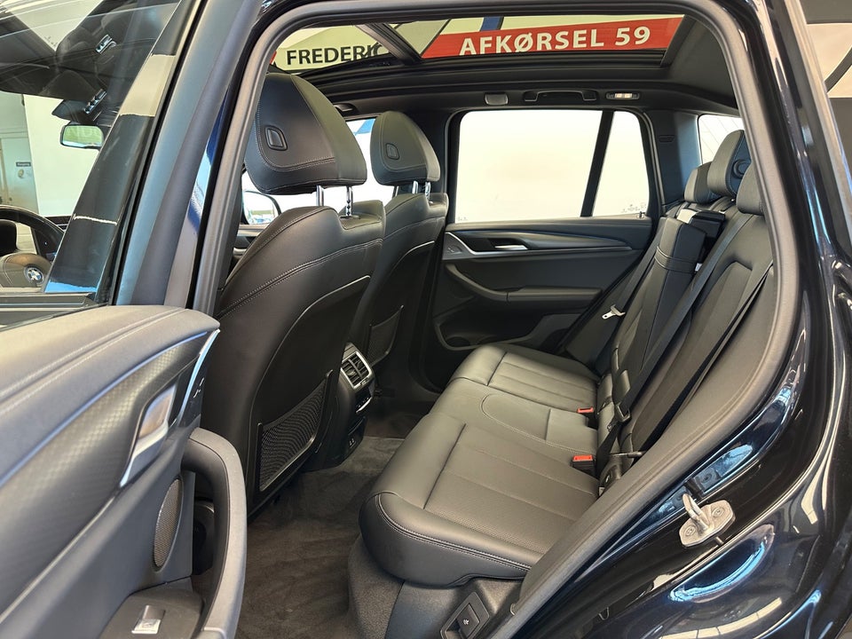 BMW iX3 Charged M-Sport 5d