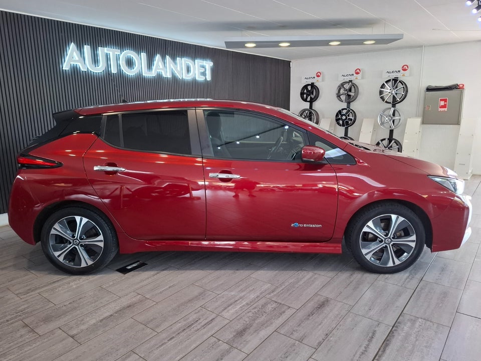 Nissan Leaf 40 Acenta 5d