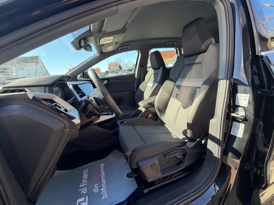 Audi Q4 e-tron 40 Advanced 5d