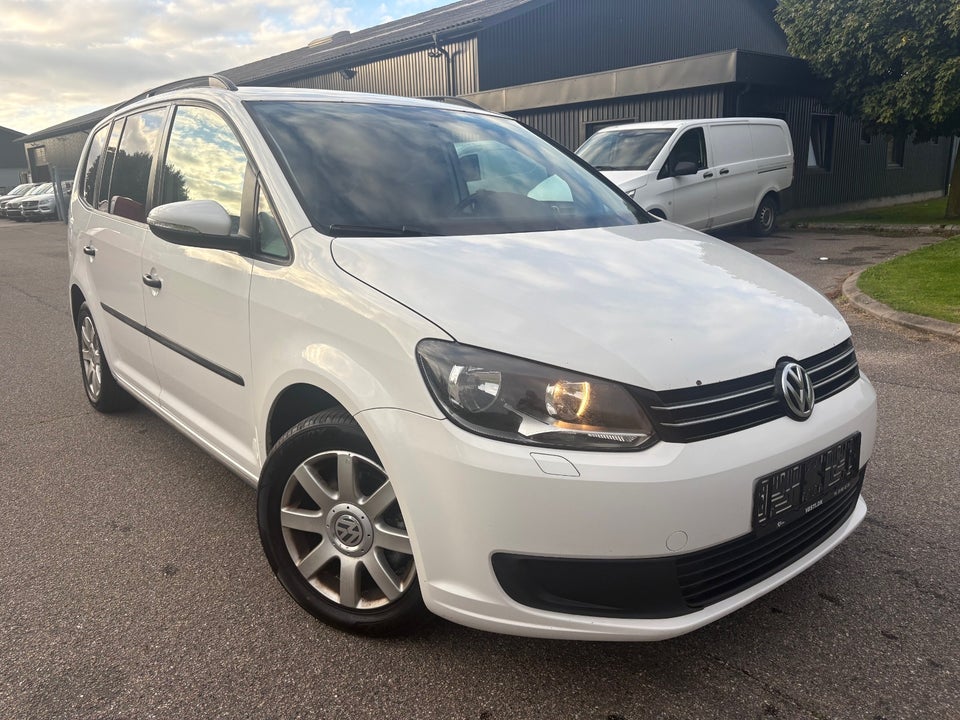 VW Touran 1,6 TDi 105 Comfortline BMT Van 5d
