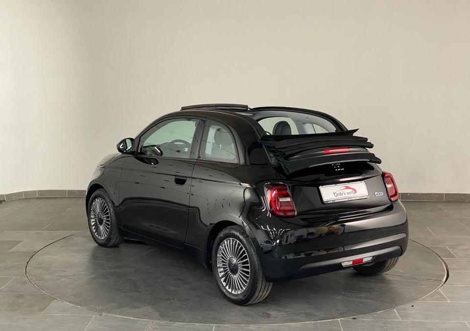 Fiat 500e Icon Cabrio 2d