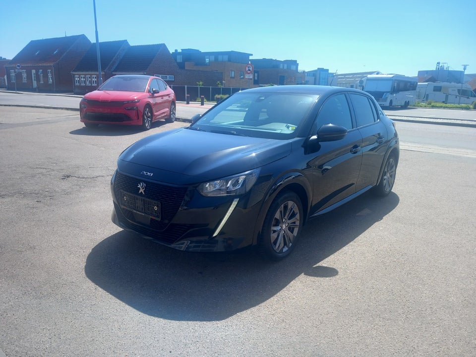 Peugeot e-208 50 Allure 5d