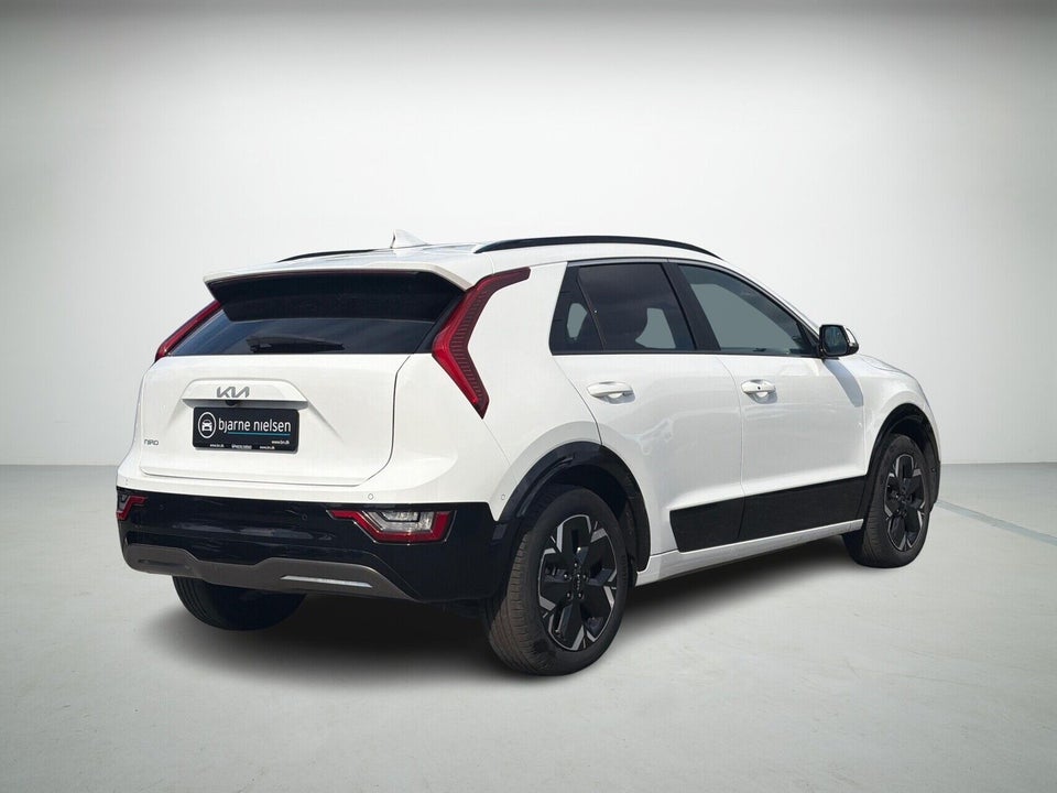 Kia Niro 64 EV Premium 5d