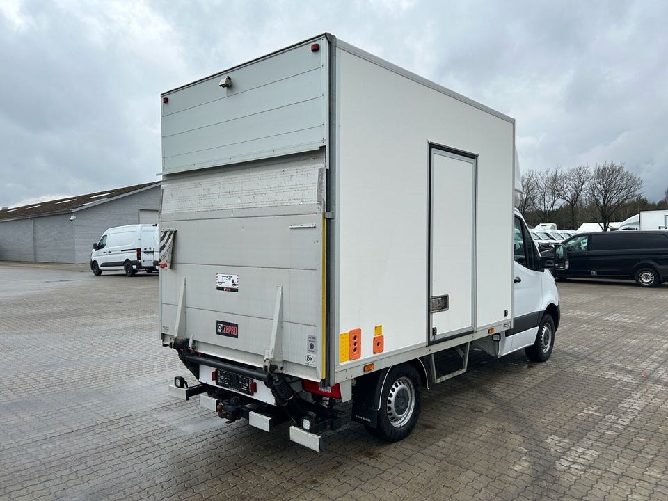 Mercedes Sprinter 317 2,0 CDi A2 Chassis aut. RWD 2d