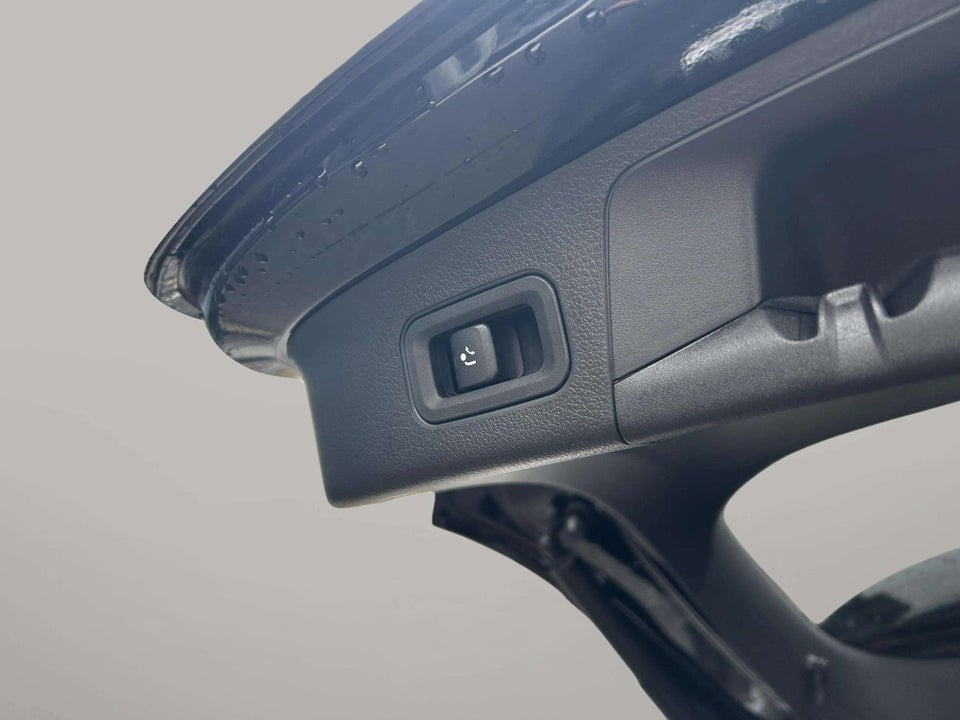 Mercedes EQA300 AMG Line 4Matic 5d