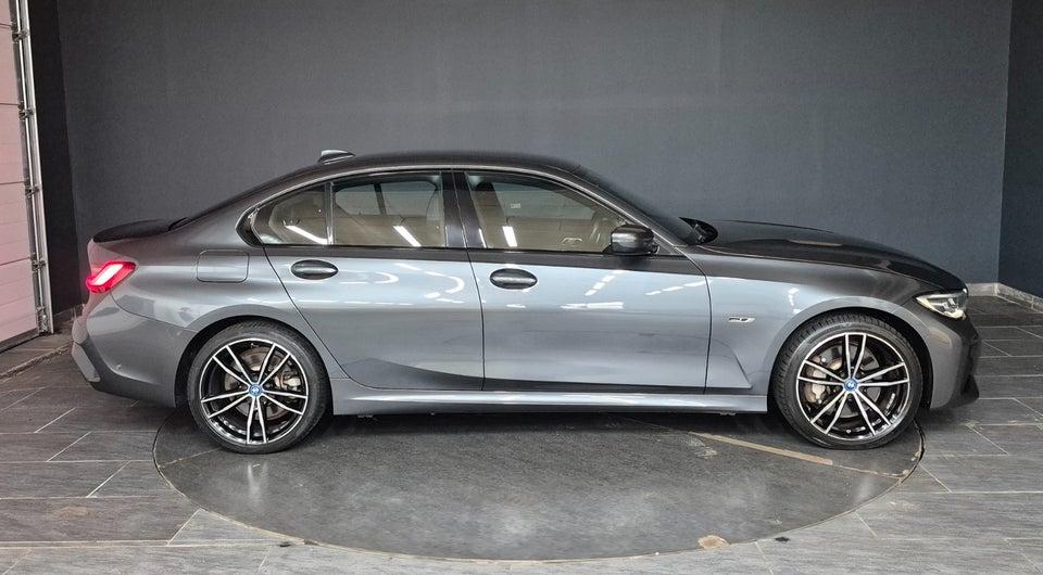 BMW 330e 2,0 M-Sport aut. 4d