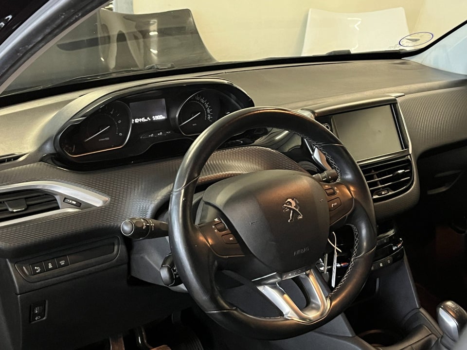 Peugeot 208 1,6 BlueHDi 100 Allure 5d