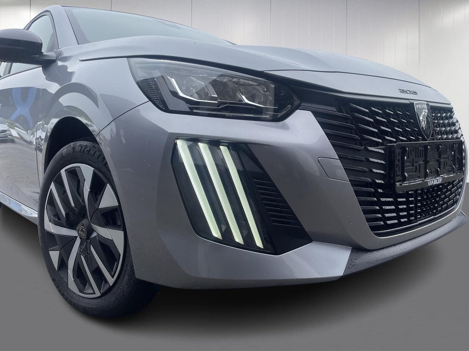 Peugeot e-208 50 Style 5d