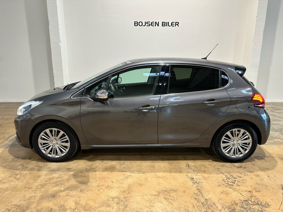 Peugeot 208 1,2 PureTech 82 Allure+ 5d