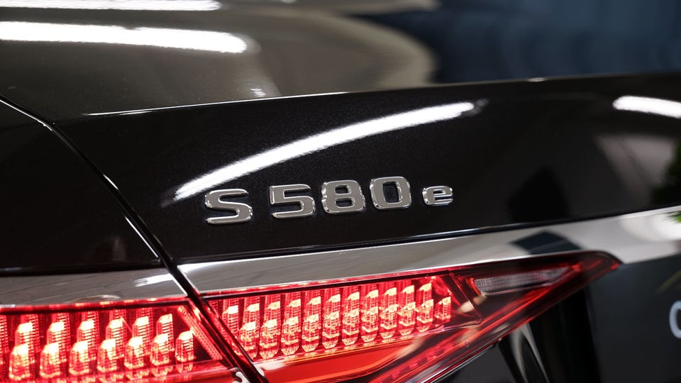 Mercedes S580 e 3,0 AMG Line aut. 4Matic lang 4d