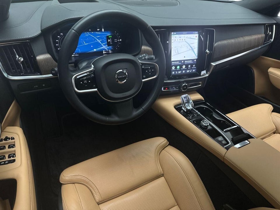 Volvo V90 2,0 T6 ReCharge Ultimate Dark aut. AWD 5d