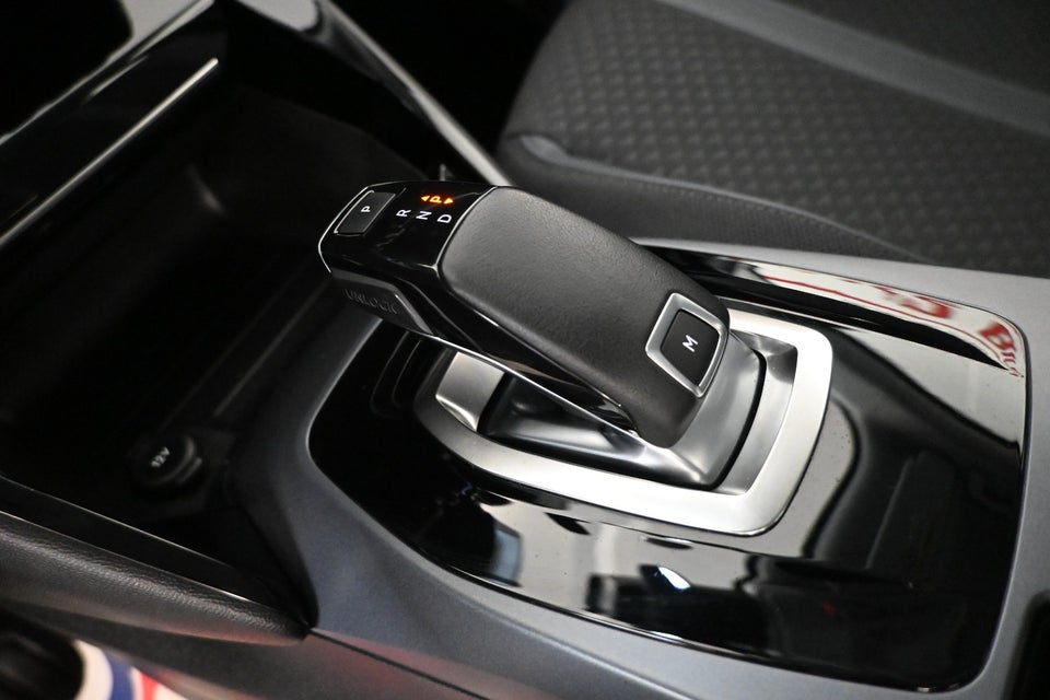 Peugeot 2008 1,2 PureTech 130 Allure+ EAT8 5d