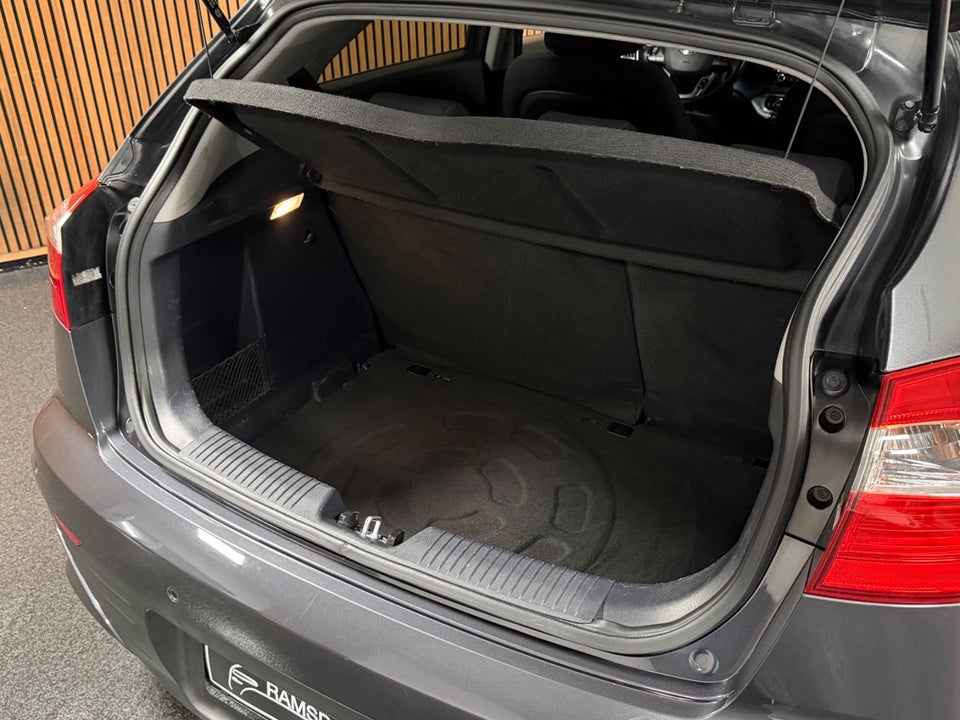 Kia Rio 1,1 CRDi 75 Active 5d