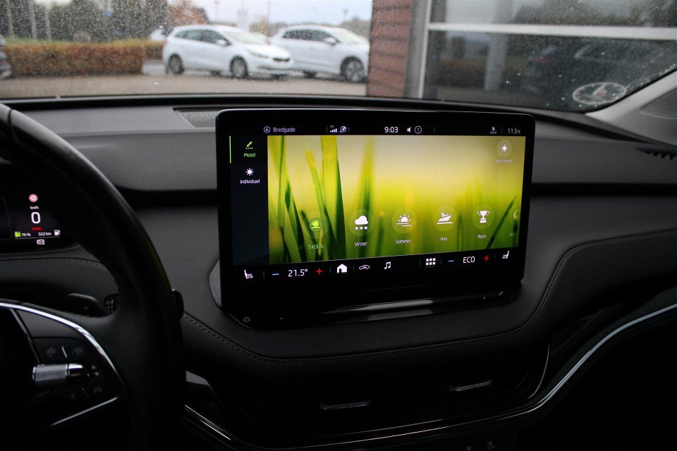 Skoda Enyaq 80 iV Suite 5d