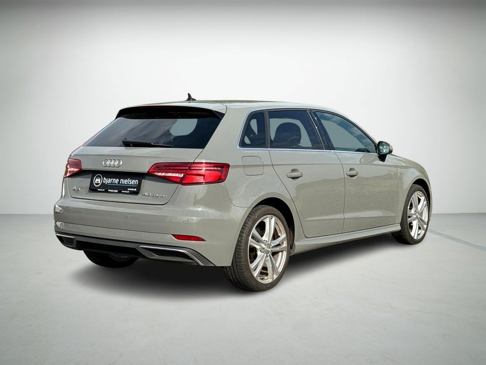 Audi A3 40 TFSi e Prestige Sportback S-tr. 5d