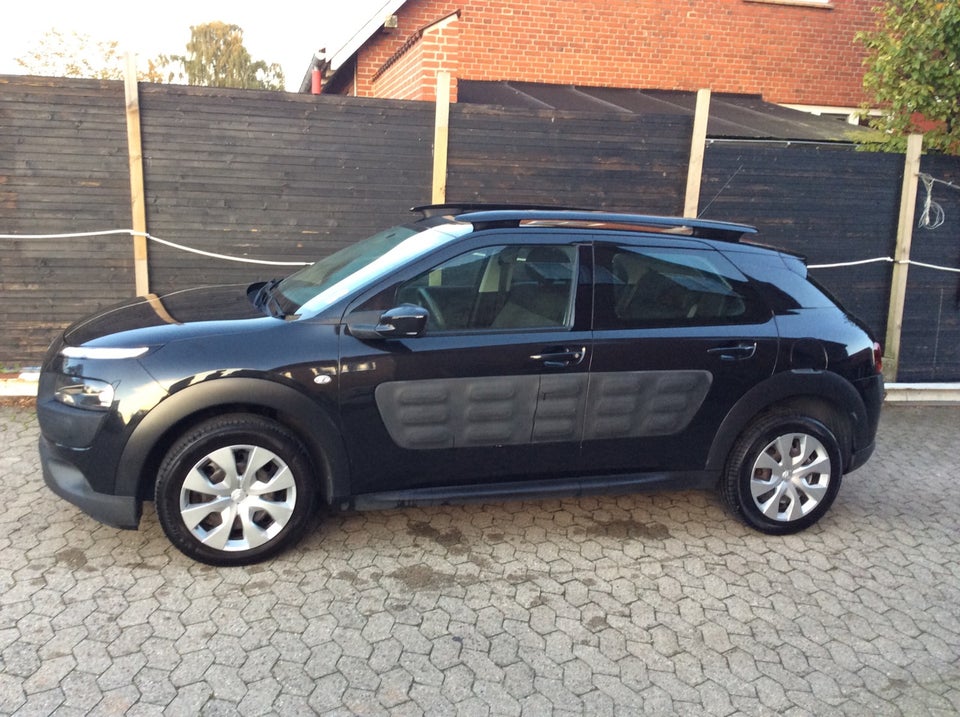 Citroën C4 Cactus 1,2 PureTech 82 Feel 5d