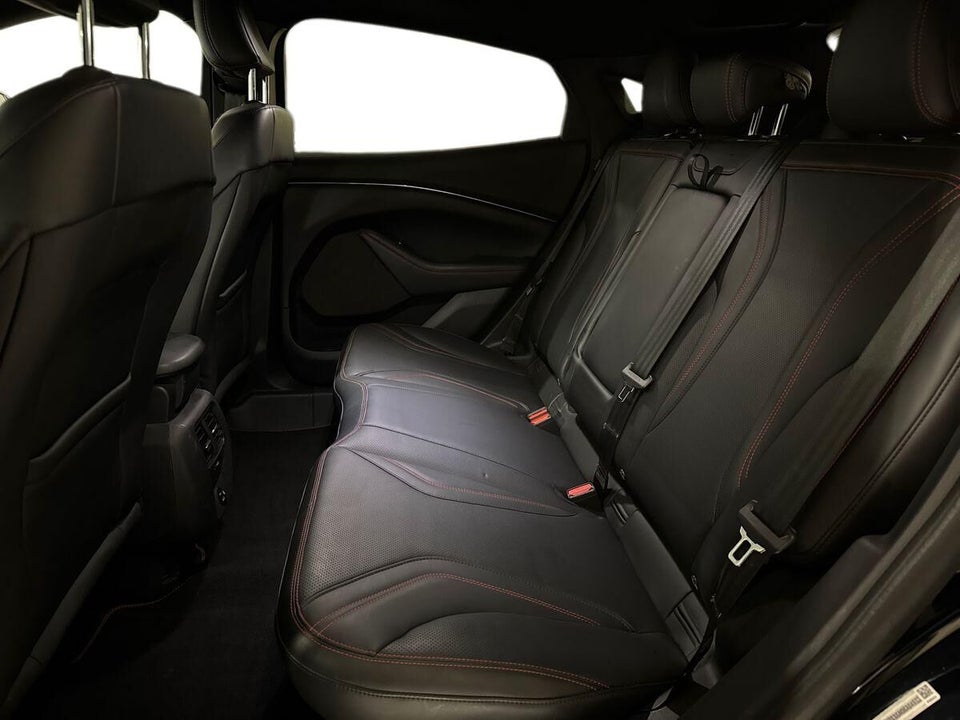 Ford Mustang Mach-E 75 Standard Range AWD 5d