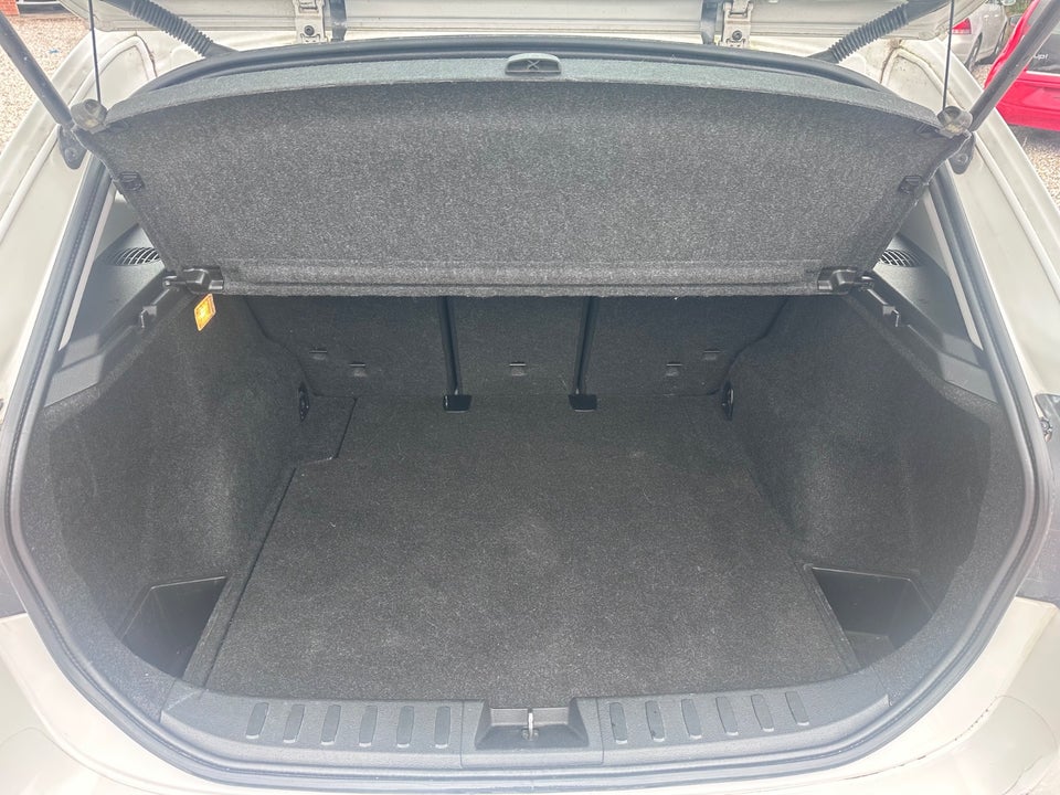 BMW X1 2,0 sDrive18d 5d
