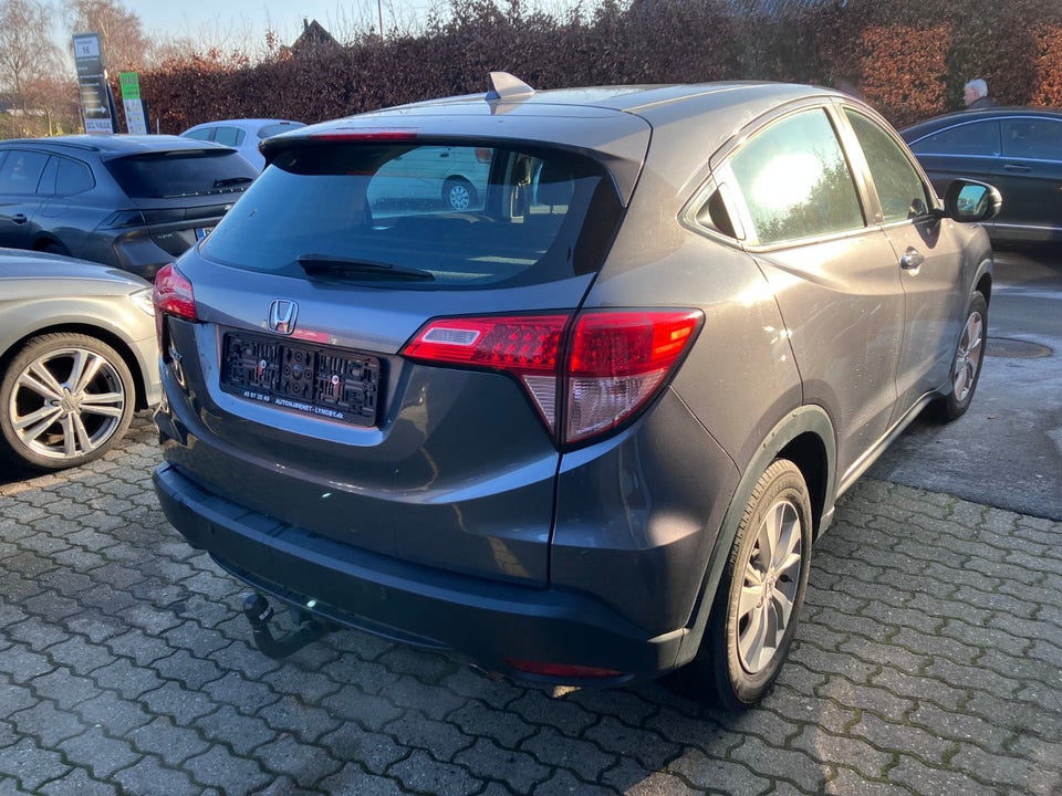 Honda HR-V 1,5 i-VTEC Elegance 5d