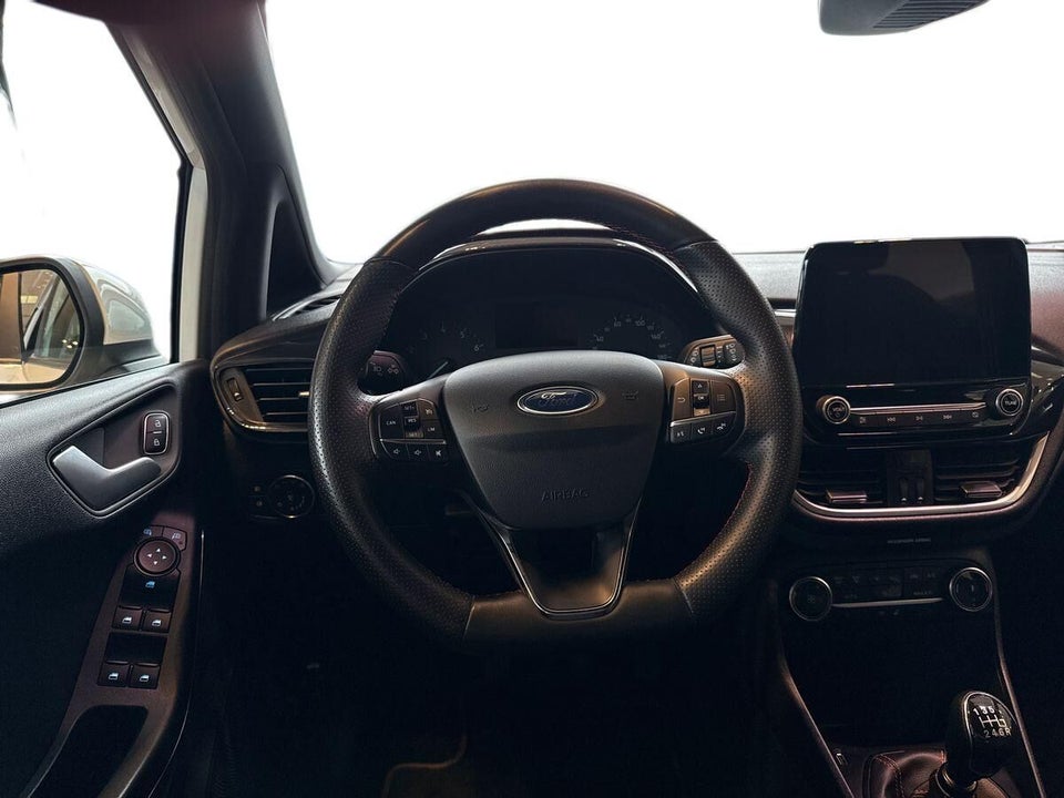 Ford Fiesta 1,0 EcoBoost mHEV ST-Line X 5d