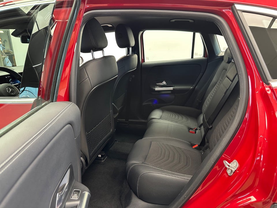 Mercedes EQA250+ 5d