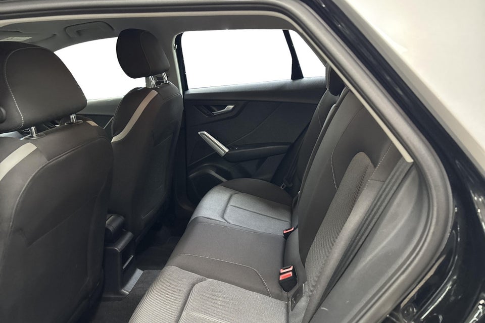 Audi Q2 35 TFSi Sport Prestige 5d