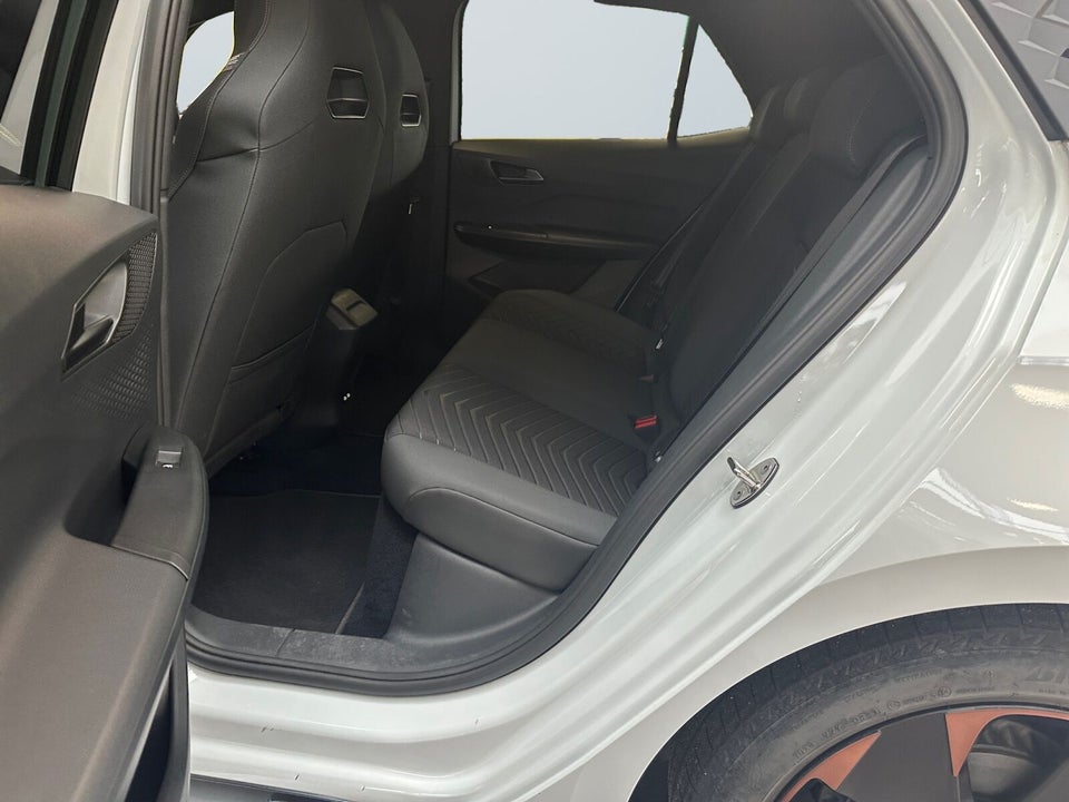 Cupra Born 58 High 5d