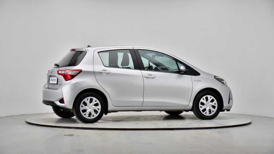 Toyota Yaris 1,5 Hybrid H2 e-CVT 5d