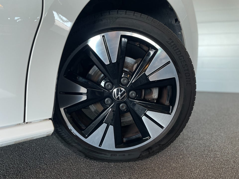 VW Multivan 1,4 eHybrid Life DSG kort
