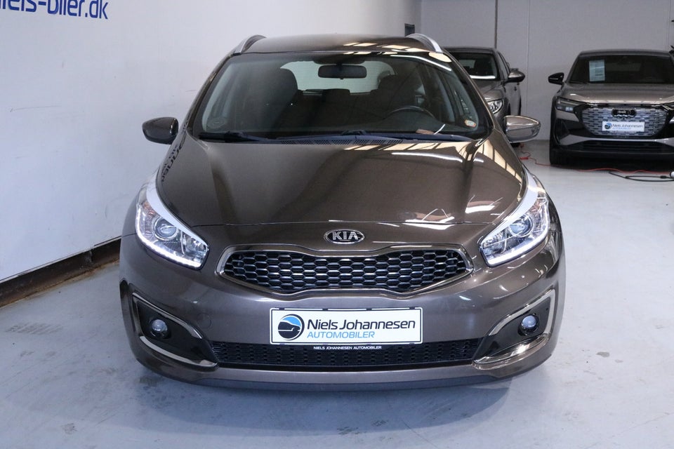 Kia Ceed 1,4 CVVT Style+ Clim Limited SW 5d