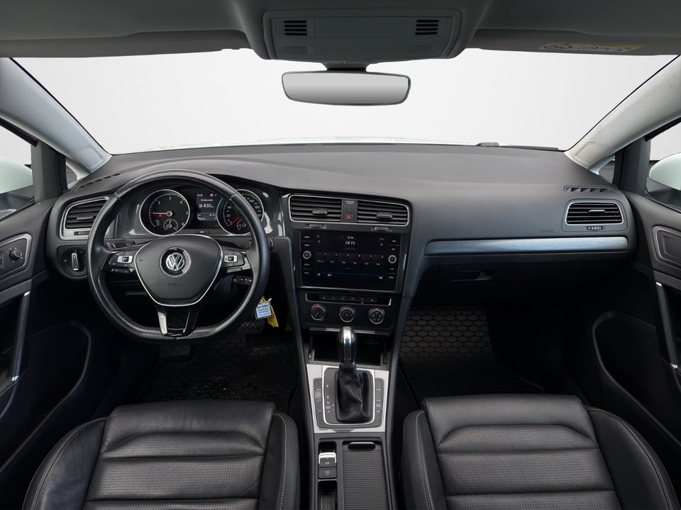 VW Golf VII 1,6 TDi 115 Highline DSG 5d