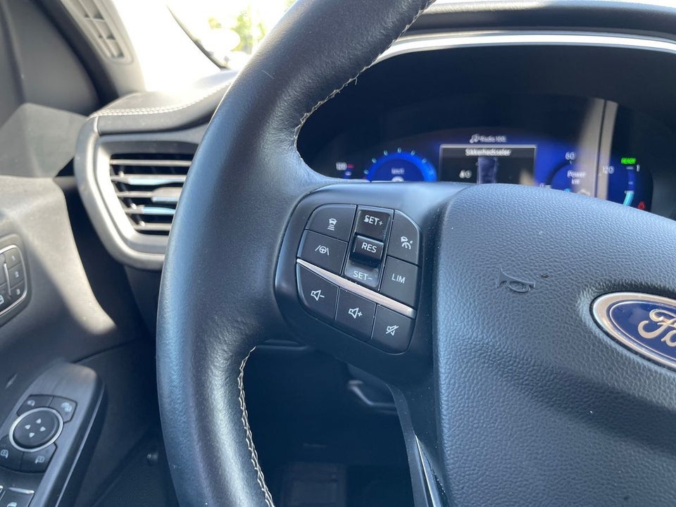 Ford Kuga 2,5 PHEV Vignale CVT 5d