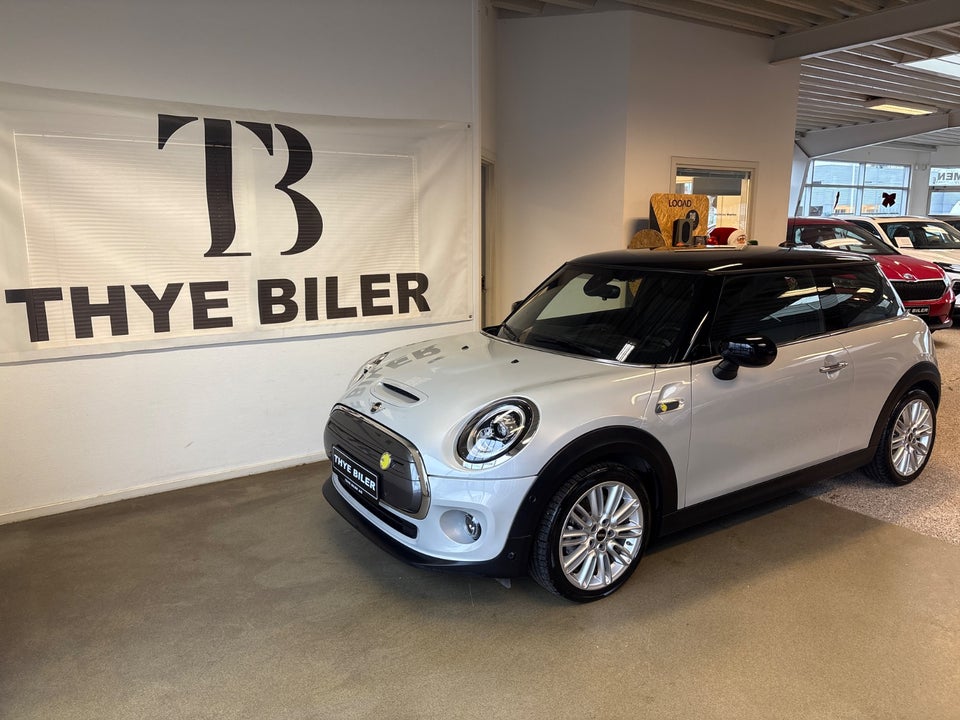 MINI Cooper SE Experience 3d