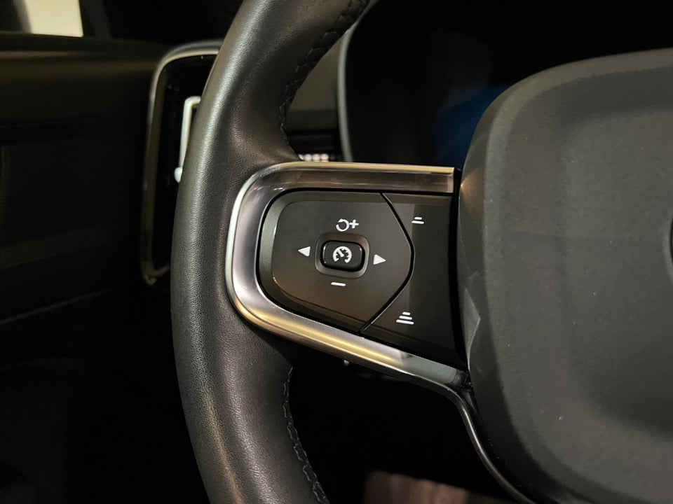 Volvo XC40 P6 ReCharge Plus 5d