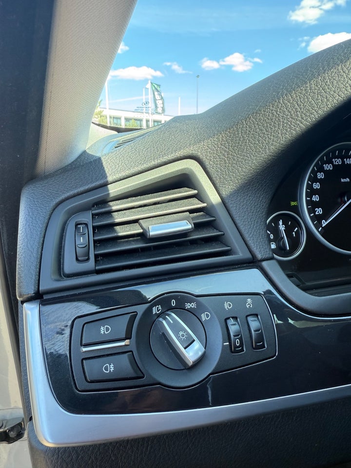 BMW 523i 3,0  4d