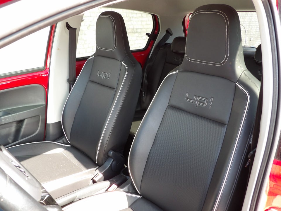 VW Up! 1,0 75 High Up! 5d