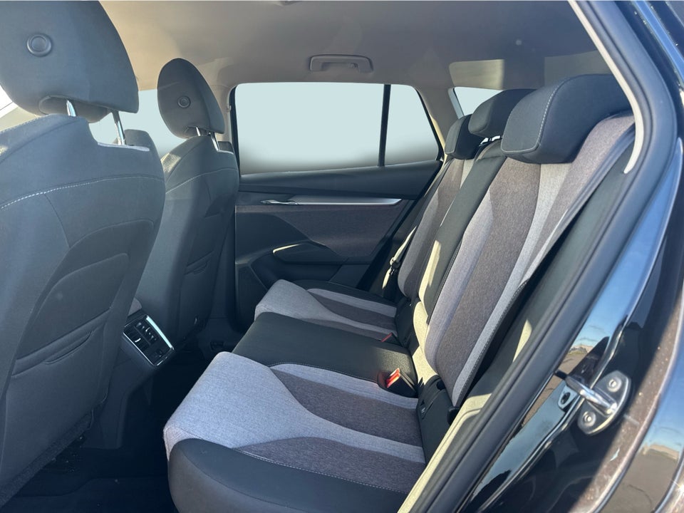 Skoda Enyaq 60 iV Lodge 5d