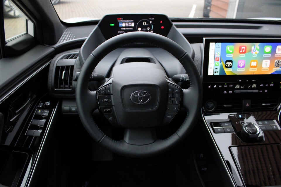 Toyota bZ4X Active 5d