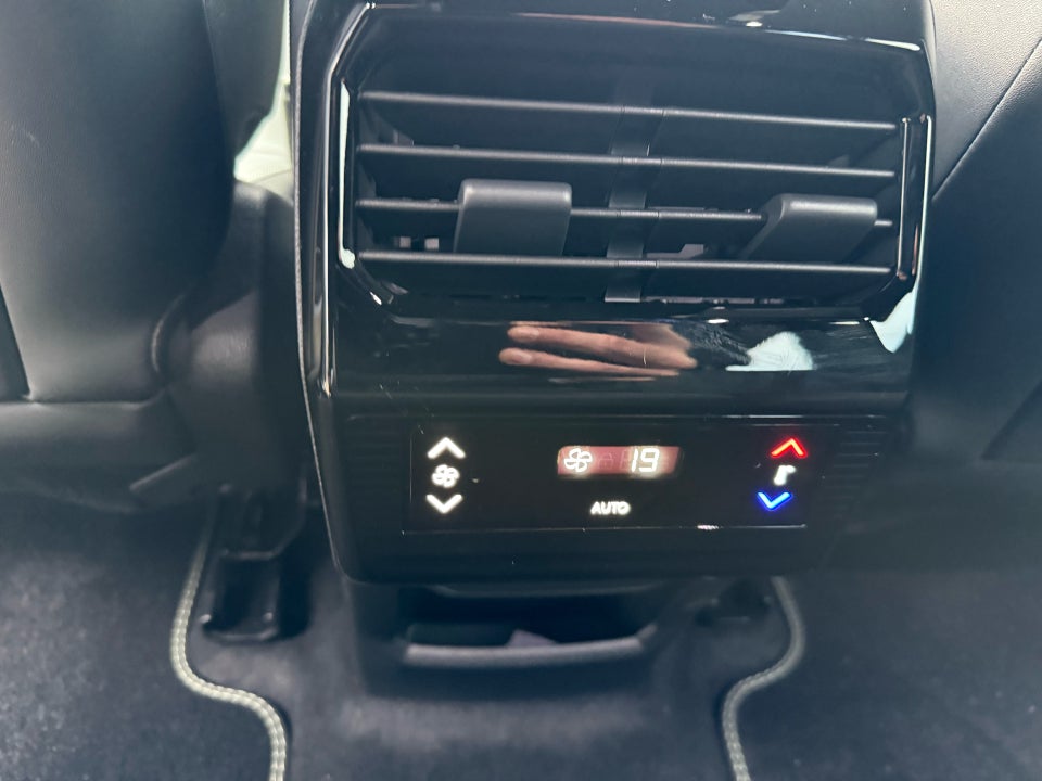 Peugeot e-5008 77 GT Pack 7prs 5d