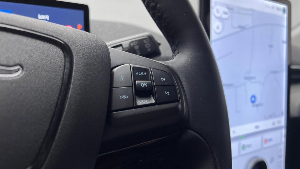 Ford Mustang Mach-E 78 Standard Range 5d