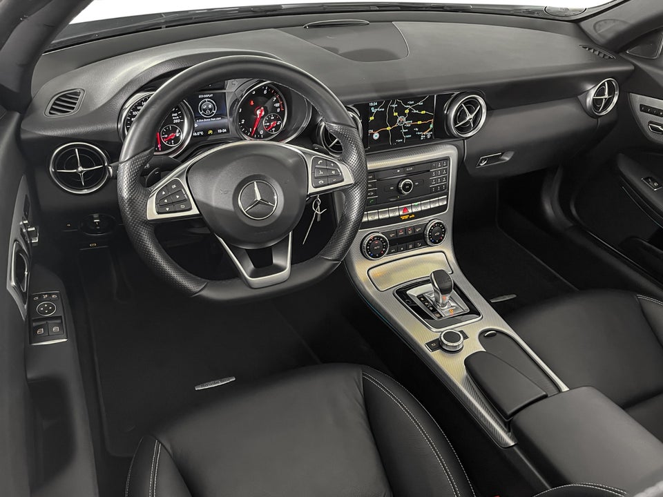 Mercedes SLC300 2,0 aut. 2d