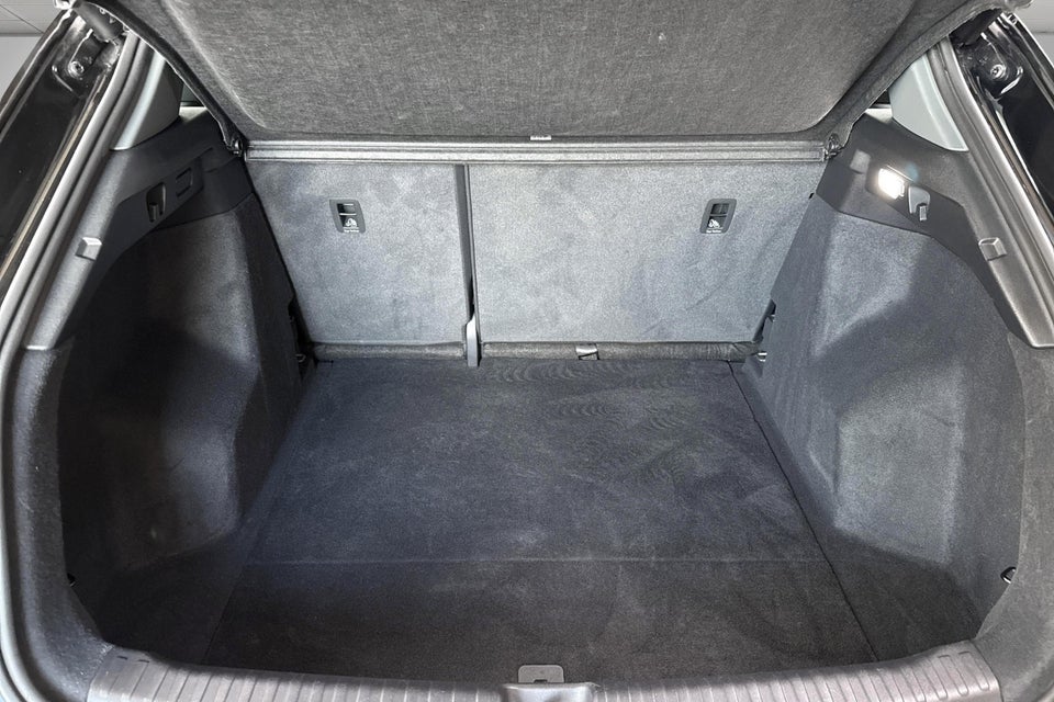 Audi Q4 e-tron 45 Progress 5d