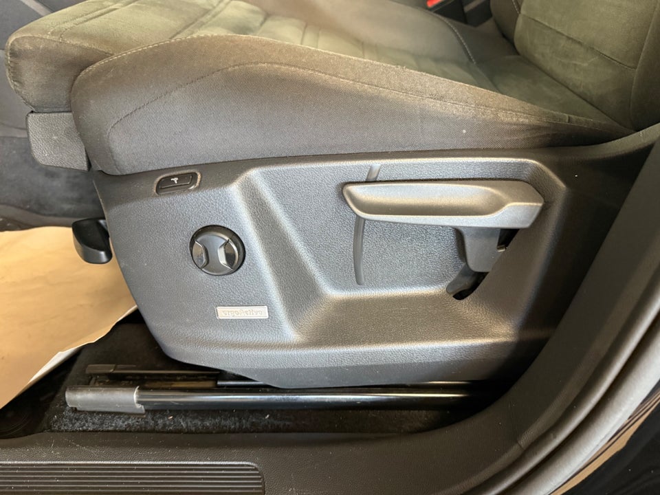 VW Touran 1,4 TSi 150 Highline DSG 7prs 5d