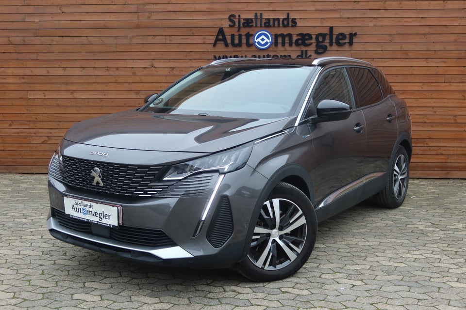 Peugeot 3008 1,6 Hybrid First Selection EAT8 5d